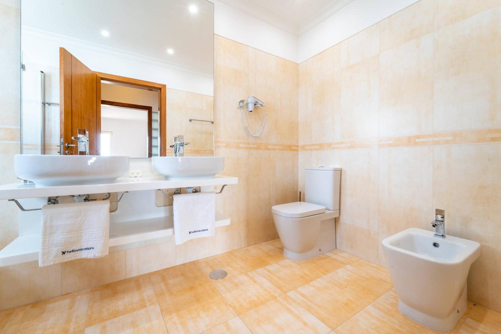 Villa Ribeiro By Hellovacations Албуфейра Екстериор снимка