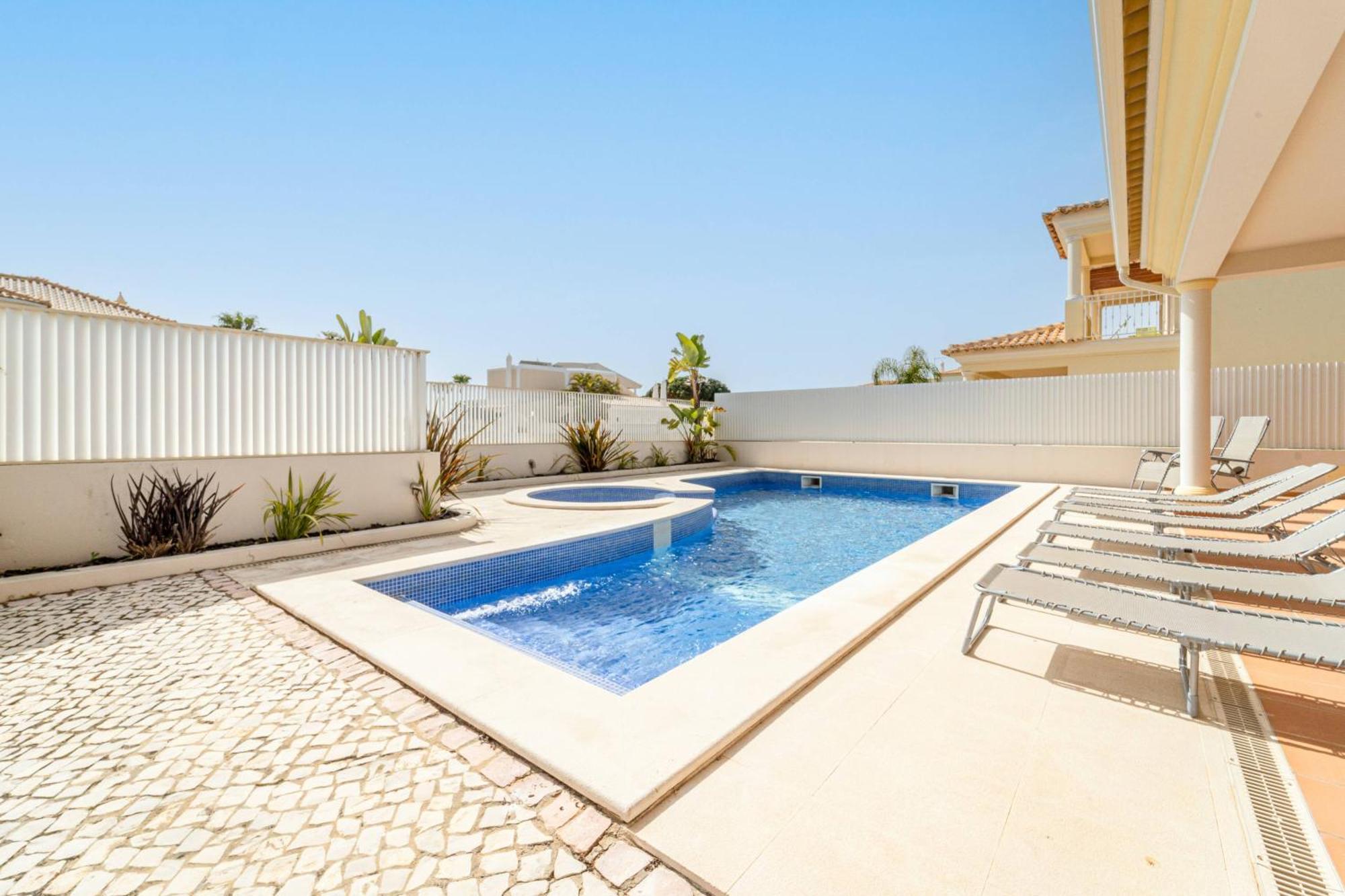 Villa Ribeiro By Hellovacations Албуфейра Екстериор снимка